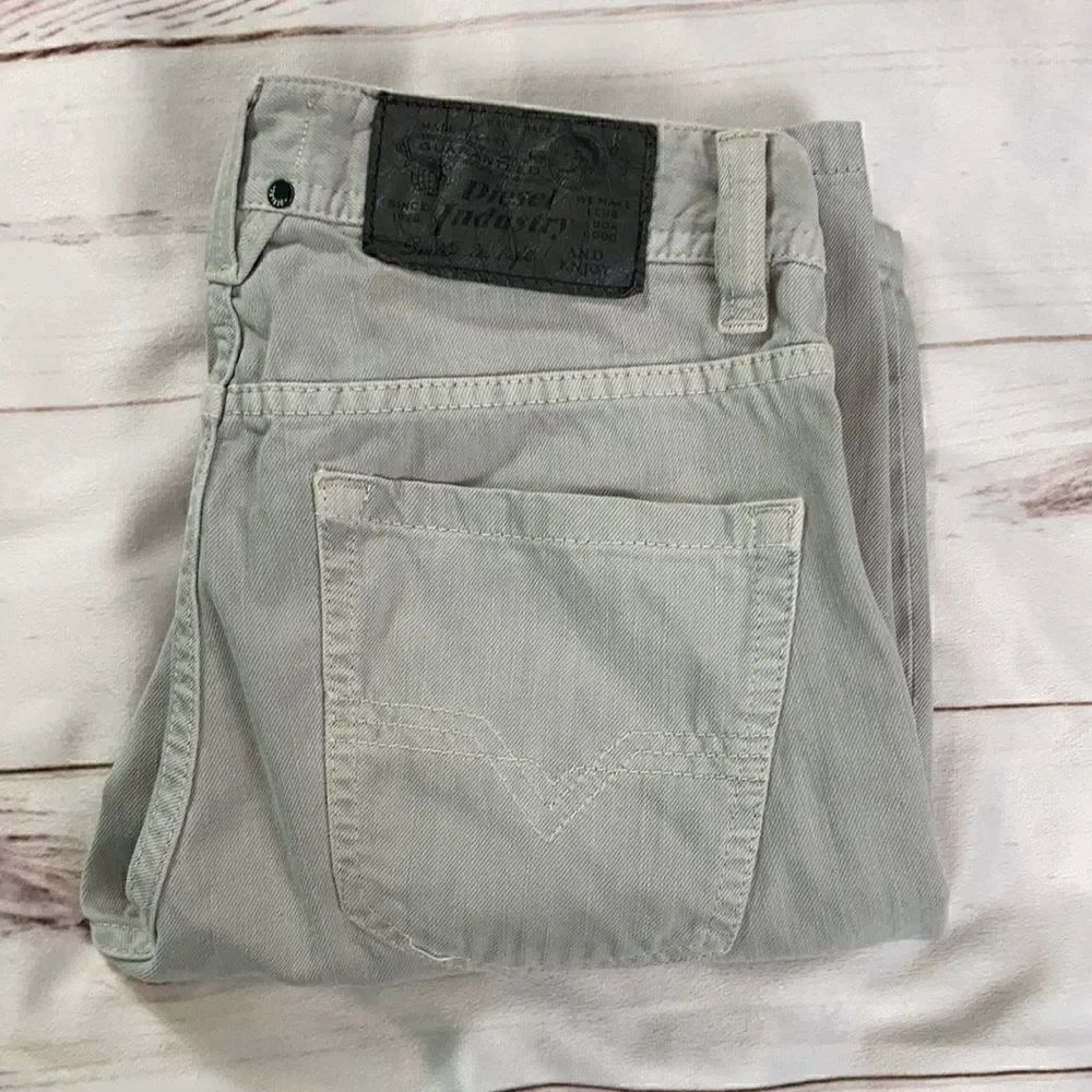 Diesel Men's Gray Shorts  